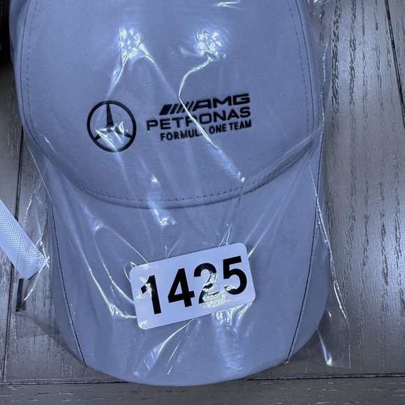 Mercedes Benz AMG Petronas F1 Team Puma Silver‎ Adjustable Snapback Hat Cap - Picture 9 of 9